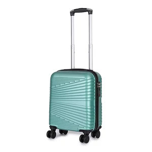 Világos Zöld Wizzair Méretű Négykerekű Csendes Kabinbőrönd (40x30x20)