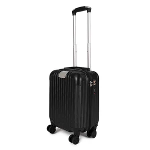 Fekete Kis Méretű Kabinbőrönd (40x30x20)