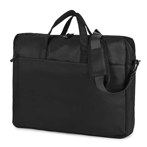 Fekete Nagy Méretű Bőröndre Akasztható Laptoptáska