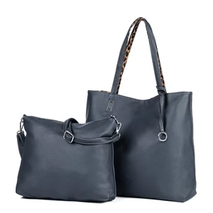 JGL Sötétkék-Párduc Mintás Kifordítható Női Műbőr Válltáska