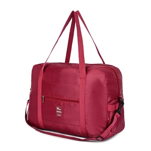 Összehajtható bordó ingyenes méretű kabintáska (40 x 30 x 20)