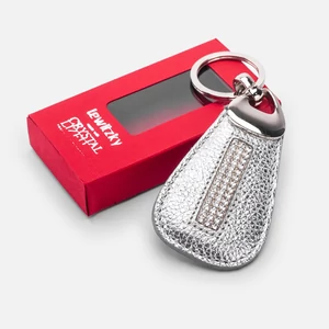 Kép 1/3 - Lewitzky Ezüst Swarovski® Kristályokkal Díszített Kulcstartó és Táskadísz