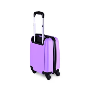 Kép 3/8 - Besty Lila Wizzair Ingyenes Méretű Kabinbőrönd (40*30*20cm)