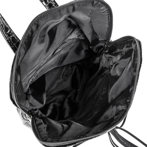 Kép 4/4 - Zellia Fekete Krokodilbőr Mintás Hátitáska