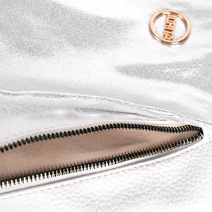 Kép 5/5 - Jorita Fehér-Ezüst Színű Női Hátitáska