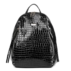 Kép 2/4 - Zellia Fekete Krokodilbőr Mintás Lakk Női Hátitáska
