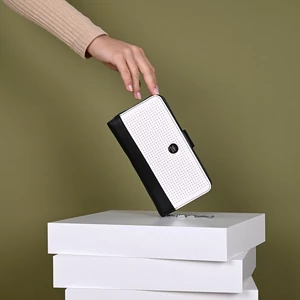 Kép 4/4 - Eslee Fekete Női Pénztárca