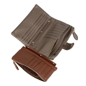 Kép 5/5 - Szürkésbarna Nagyméretű Sokzsebes Csatos Pénztárca