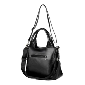 Kép 3/4 - Zellia Fekete Kocka Mintás Női Válltáska Rojtokkal