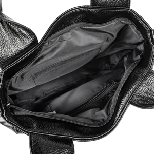 Kép 4/4 - Zellia Fekete Kocka Mintás Női Válltáska Rojtokkal