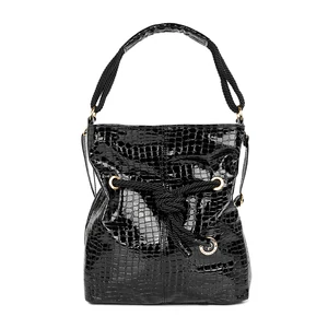 Kép 2/4 - Prestige Fekete Krokodilbőr Mintás Lakk Válltáska