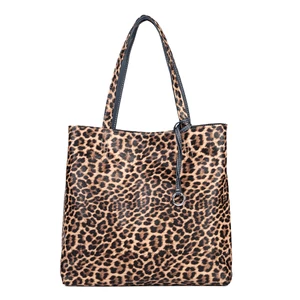 Kép 3/4 - JGL Sötétkék-Párduc Mintás Kifordítható Női Műbőr Válltáska