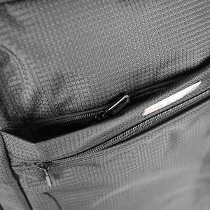 Kép 8/8 - Ormi Keki Zöld Kis Méretű Puha Falú Összecsukható Bőrönd