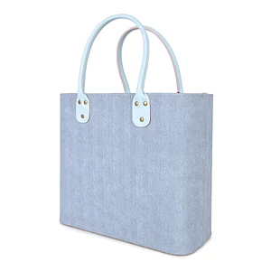 Kép 1/4 - Világoskék Kötött Mintás Közepes Méretű Shopper Táska