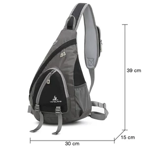 Kép 3/6 - Fekete-Szürke Nagy Méretű Keresztpántos Hátitáska