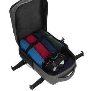 Kép 9/13 - Peterson Szürke Kézipoggyász Méretű Hátitáska (40x25x20)