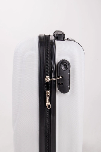 Besty Fehér Wizzair ingyenes méretű kabinbőrönd(40*30*20cm)