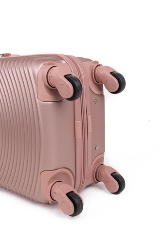 Rózsaszín Wizzair ingyenes méretű kabinbőrönd